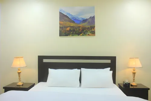 Raahi Hotel
