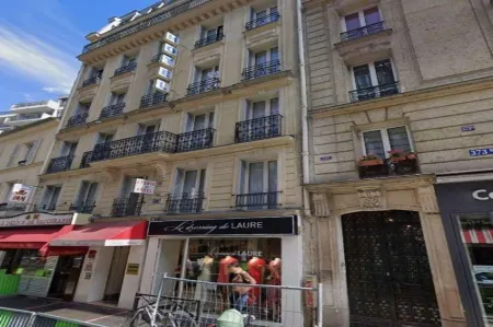 Avenir Hotel Отели рядом с достопримечательностью «Сад сер д'Отёй»