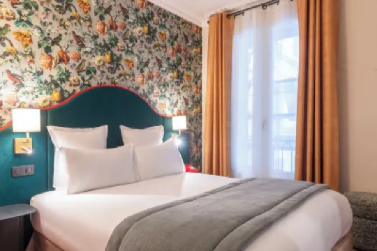 Hôtel Brittany Hotels near Gustave Moreau Museum