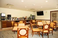 Country Inn & Suites by Radisson, London South, on