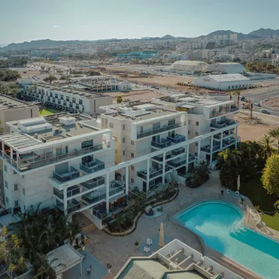 Royal Park Resort 11 Hotels near شاطئ ديكيل