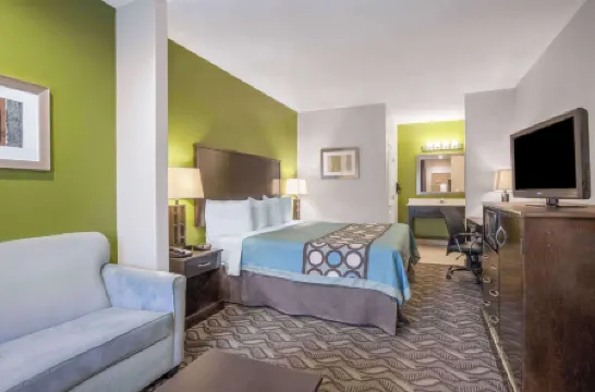 曼斯菲爾德温德姆速8酒店