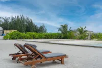 Hulhule Island Hotel - sul mare