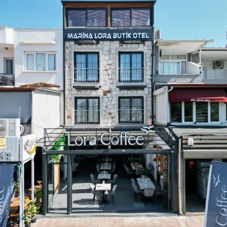 Marina Lora Sığacık