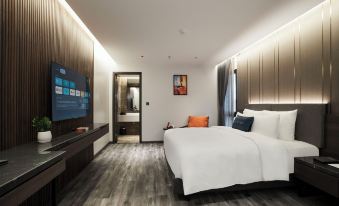 GrandView Hotel & Residence