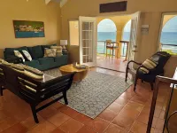 Stunning Paradise Overlook - Incredible Views from Every Room