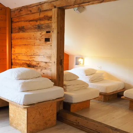 Auberge de Jeunesse HI la Clusaz