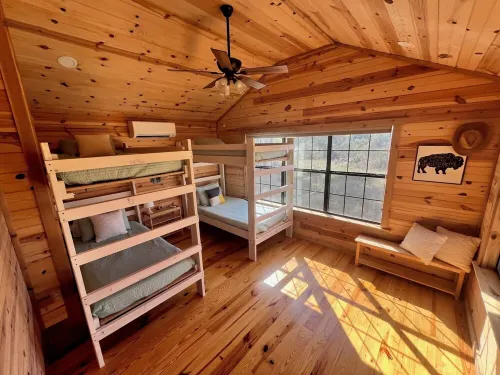 Peaceful Cabin with Views on 40 Acres - Serenity Ranch!
