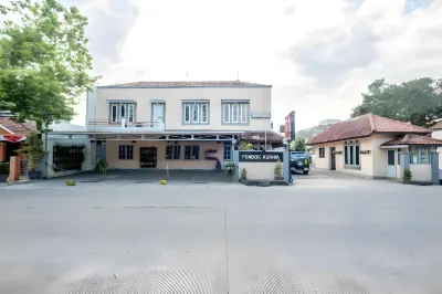 Urbanview Hotel Pondok Kurnia Cijagra Bandung by RedDoorz Hotel di Lengkong