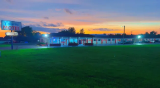 Catalina Airport Motel