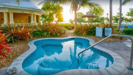 Ohana Cay 4 Bed & 4 Bath Unit 906 @Mariners Club - Sleeps 10!! Отели рядом с достопримечательностью «Dolphins Plus - Key Largo»