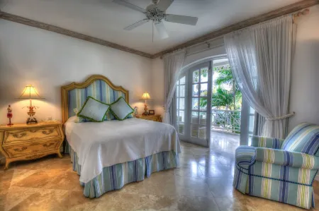 3 Bedroom Beach Front Apartment