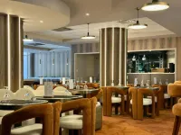 Golden Tulip Villepinte Roissy - Parc des Expositions - Desayuno