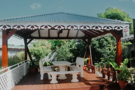 Le Palmier Royal, villa with swimming pool