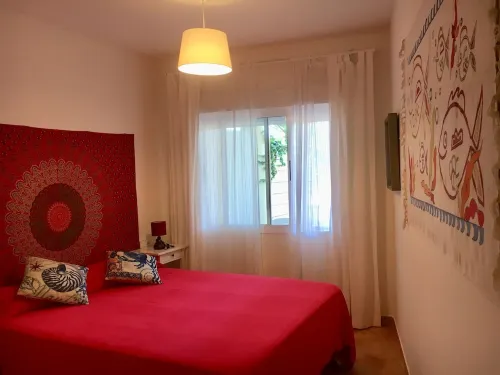 Apartamento en Planta Baja con Terraza con Salida Directa a la Piscina