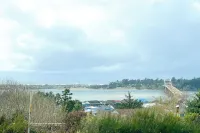 Oceanview Escape – Pet Friendly, Family Ready, Near Waldport Beach