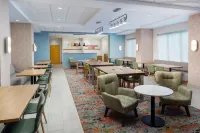 Hampton Inn Nashua - Pet Friendly