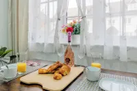 Clean & Cozy | Work, Relax & Stay | Fully Equipped + Smart Lock + 2 Parking