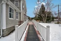 Spacious 5-bedroom house with in ground pool, pool house. 2 full kitchens.