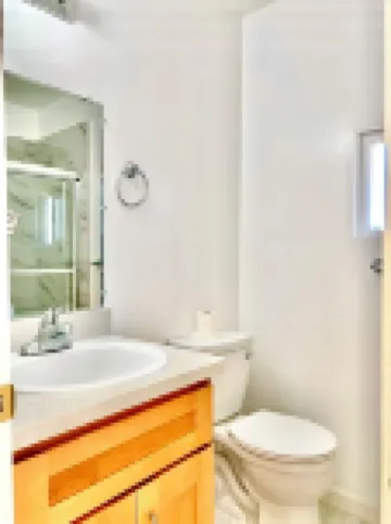 Brand new family hotel,1 room:5-10minutes walk to market,restaurant,Bart station Hotels in Union City