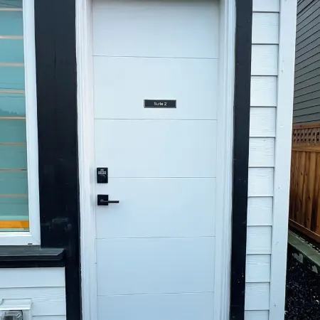 Tastefully furnished new studio in Bear Mountain