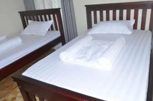Migingo Suites Entebbe Airport  Large double 2