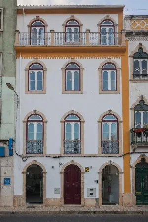 Thomar Story - Guest House