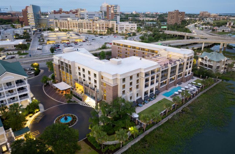 HIlton Garden Inn Charleston Waterfront/Downtown