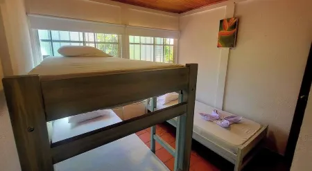 Cozy cabin Family Room in wonderful Villavicencio with WiFi, AC