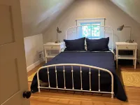 Historic Depot Area Farmhouse Hotels in Manchester Center
