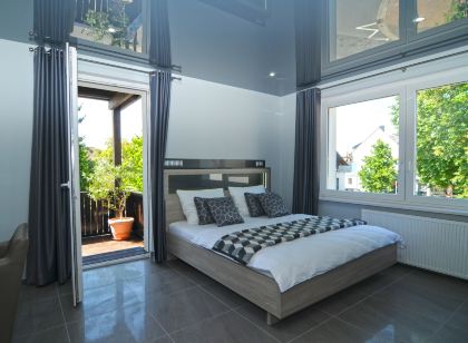 Nanis Hotel & Appartements