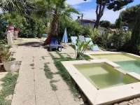 Villa 400m from Tulière beach