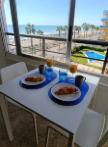 Front line, sea view, wifi, parking