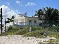 Beautiful Beach home in Churburna Hôtels à : Chuburná