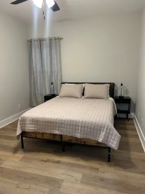 Pet friendly Holiday by the Concho Red