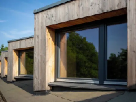 Große Wohnung mit Loggia Direkt im Naturschutzgebiet テンプリーンのホテル