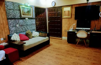 Cozy 1-bedroom with  private entrance, private bathroom AC, WiFi in DHA Karachi Hotels in D.H.A.