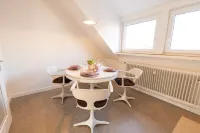 Seerose, City apartment, 5 minutes from the train station, 6 persons, 3 bedrooms