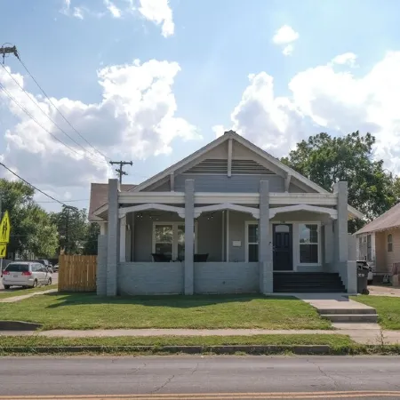 Blissful Charm 3-bedroom house in charming DT Waco