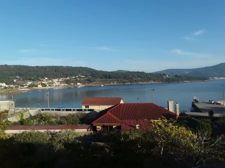 Lodging two minutes from Paramean Beach Отели в г. Comarca de Muros