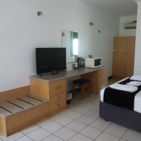 Paraway Motel