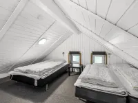 "Sylvi" - 1.7km from the Sea