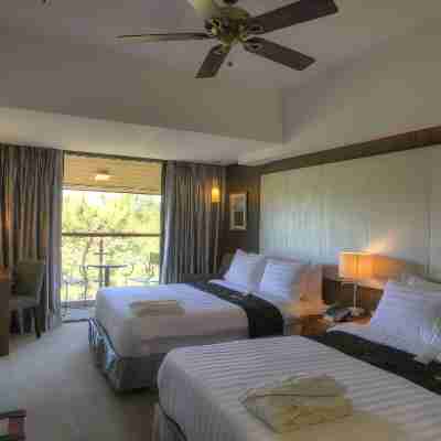 Le Monet Hotel Rooms