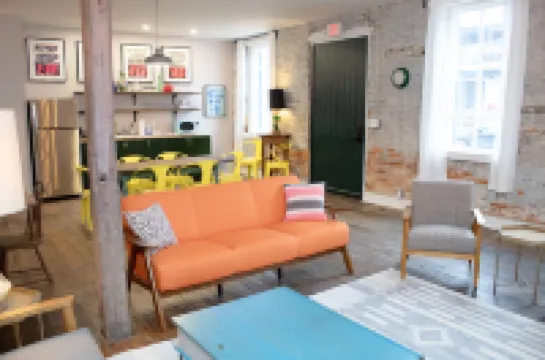 Bischoff Inn - Former 1870 Furniture Factory Now 5 Room Boutique Hotel