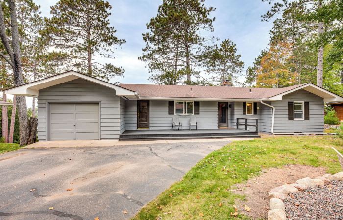 Lakefront Home w/ Fire Pit in Eagle River