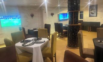 Maracana Luxury Hotel & Suites