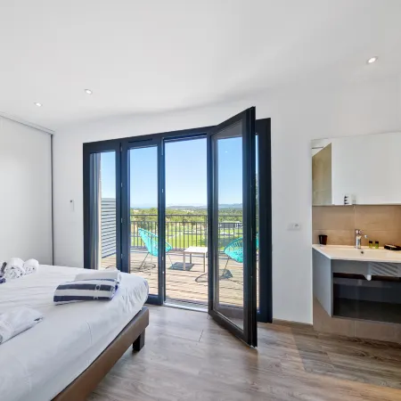 small villa with private pool, Residence Les Terrasses d'Arsella, Porto-Vecchio