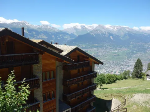 Nice apartment with valley view