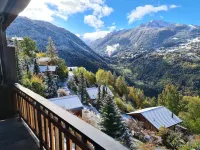 Flat in Veysonnaz near Ski Lift & Valley Views