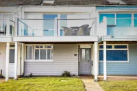 Sea View 3 Bedroom Seaside Property